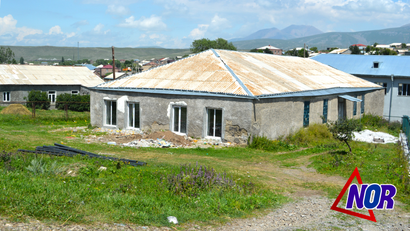 Սաթխա գյուղում շարունակվում է  մարզադահլիճի կառուցման աշխատանքները