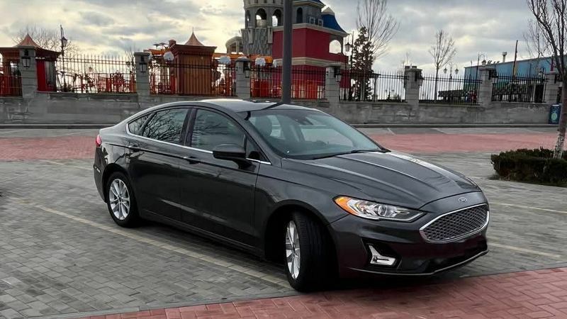 Վաճառվում է Ford fusion 595 51 43 26