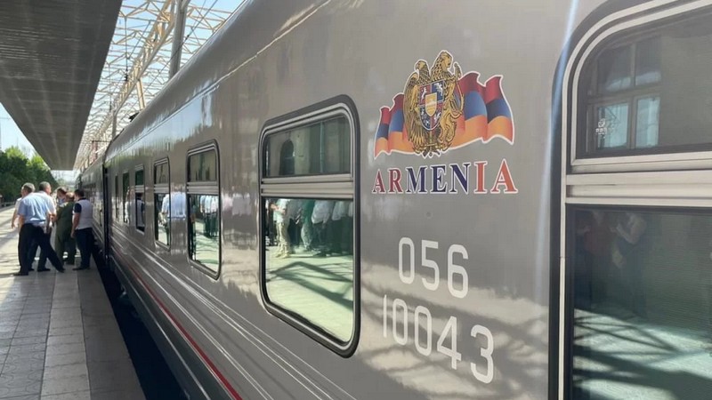 Հայաստանի և Վրաստանի միջև մեկնարկել է հատուկ զբոսաշրջային գնացք