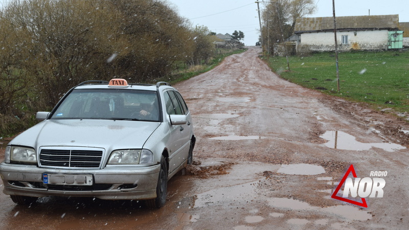 Դժվար երթեւեկելի ճանապարհներ Օրլովկա գյուղում