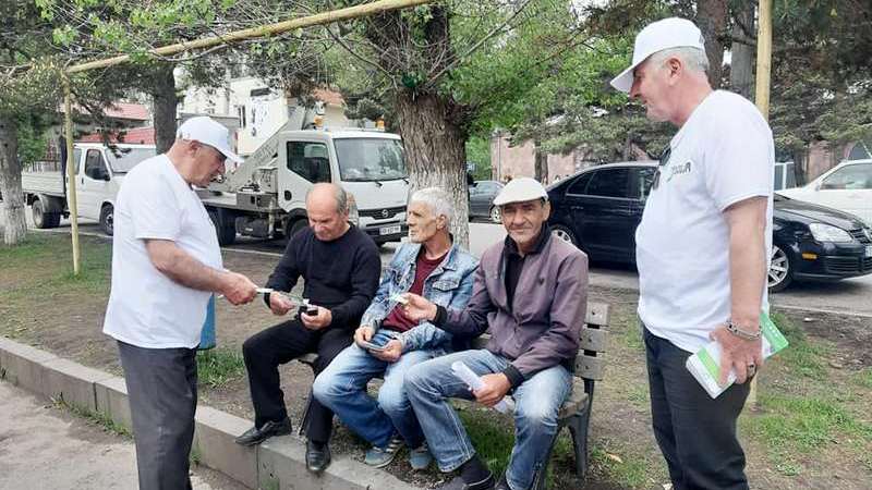 ნინოწმინდის საოლქო საარჩევნო კომისია ამომრჩევლებს ხვდება
