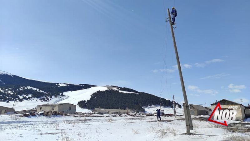 Հեշտիայում վերականգնվում են ուժեղ քամուց կտրված էլեկտրահաղորդման լարերը