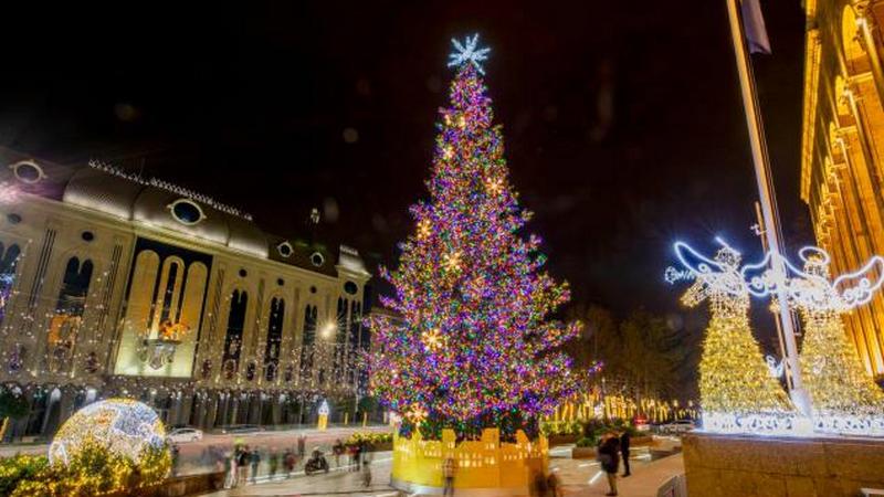 Մայրաքաղաքի գլխավոր տոնածառը կտեղադրվի Հանրապետության հրապարակում