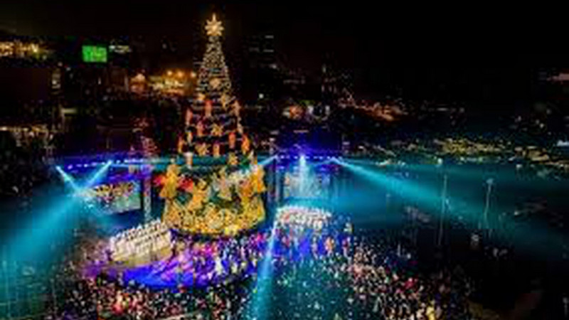 Քաղաքապետարանը հայտարարում է 8.28 միլիոն լարիի մրցույթ՝ Հանրապետության հրապարակում անցկացվող «Նոր տարվա քաղաք» միջոցառման համար