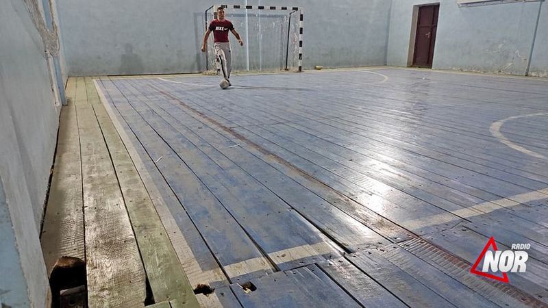 В спортзале села Эштия пол вышел из строя