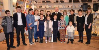 Ученицы и учителя из Джавахети 14 апреля поучаствовали на мероприятии ко дню грузинского языка