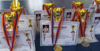 Первенство Армении по каратэ кубок Масутацу, у Ниноцминды  33 медали