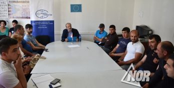 Дискуссия с Кахой Гоголашвили об ассоциации между Европейским союзом и Грузией