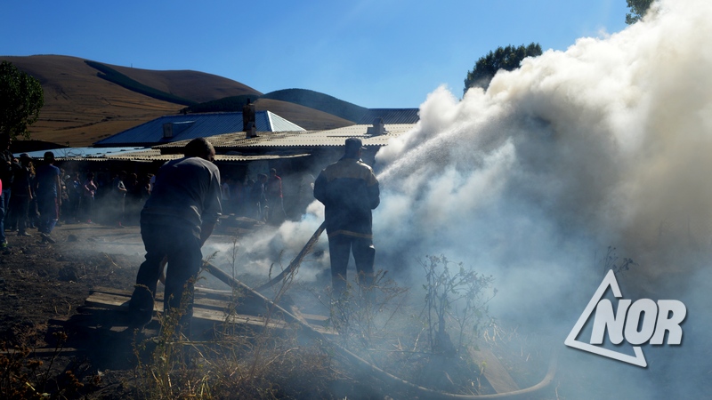 Видео: В селе Тория сгорело 20 тонн сена
