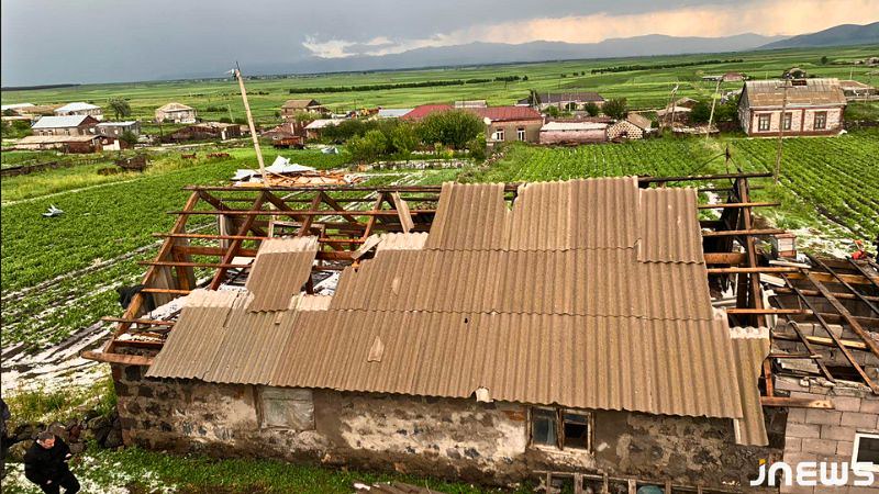 Торнадо в селе Вачиан нанес сильный ущерб