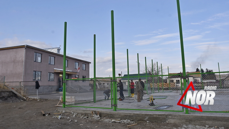 Во дворе школе села Гореловка построят спортплощадку