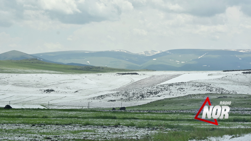 Сильный град в сёлах Ниноцминды\фото