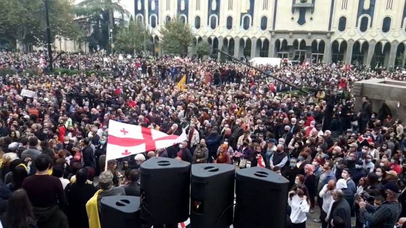 Бывший политзаключённый предупреждает Б.Иванишвили о рисках тоталитаризма и призывает к переменам