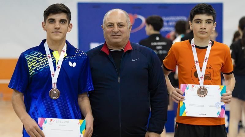 Ученики спортивной школы «Ниноцминда» завоевали бронзовые медали на чемпионате Грузии среди юношей.