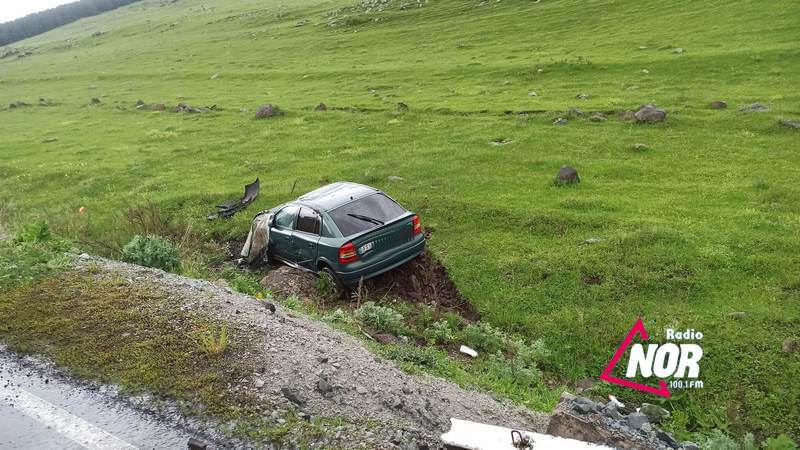 Նինոծմինդա-Սաթխա ճանապարհին բախվել են երեք ավտոմեքենա, կա տուժած