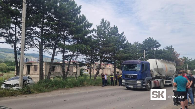 Полицейская машина в Ахалцихе попала в аварию