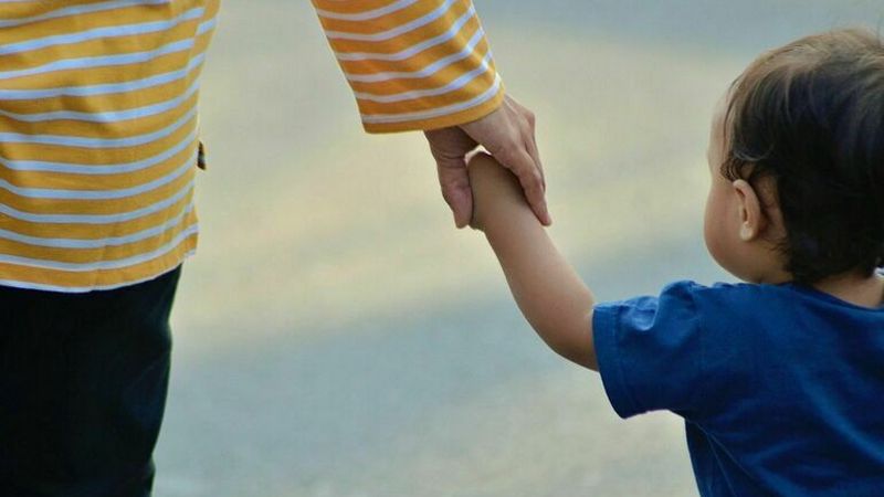 Кто получит статус родителя-одиночки в Грузии с 1 июля — приняты поправки в кодекс