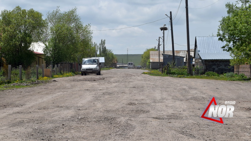 Будут ли выровнены дороги, ведущие из Ждановакан и Самебу?