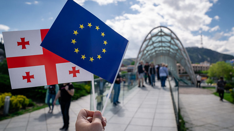Украина и Молдова получили статус кандидата в ЕС, Грузия — европейскую перспективу