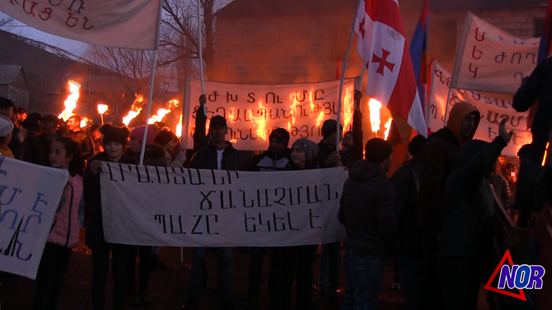 Факельное шествие в селе Дилиф