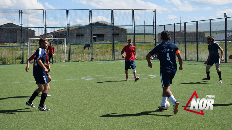 В Ниноцминде стартовал чемпионат по мини-футболу