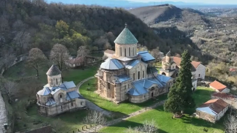 В монастыре Гелати приступают к реставрации