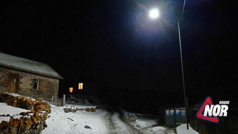 Недавно установленные ночные светильники в Эштии вышли из строя.