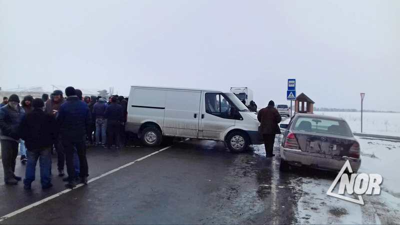 Жители села Гореловка перекрыли трассу Ниноцминда-Армения/обновляется