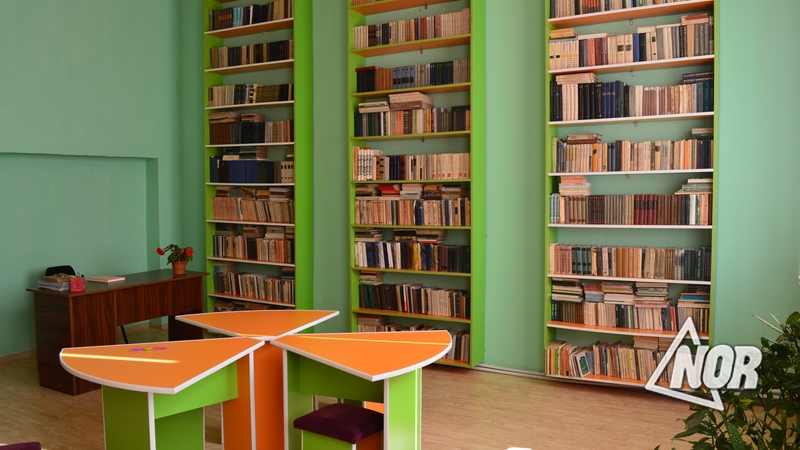Восстановлена библиотека школы №1 села Эштии