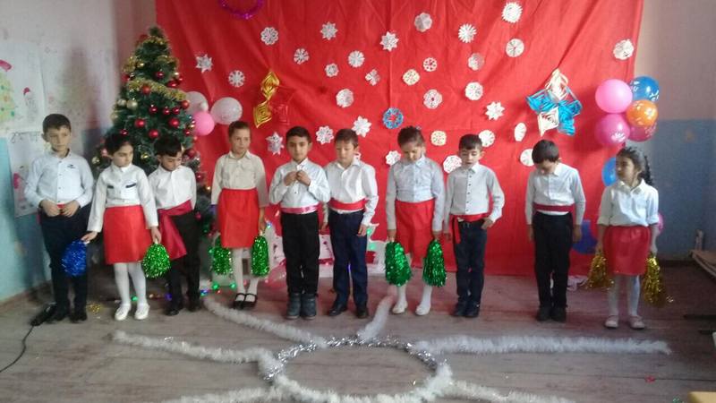 Новогоднее представление в школе села Джиграшен