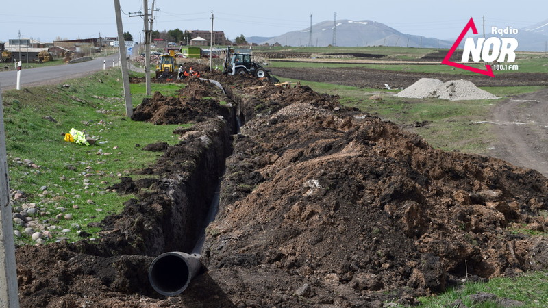 Ход работ по восстановлению городского водопровода Ниноцминды. Видео/фото