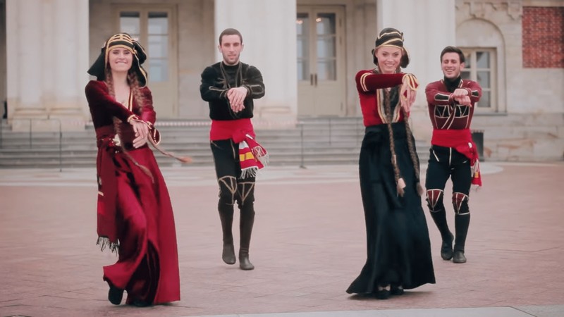 Сила, мужество и любовь: Топ-5 самых красивых грузинских танцев