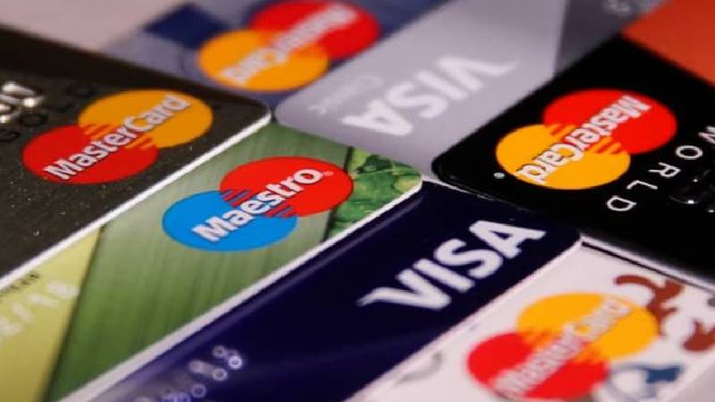 Visa и MasterCard объявили об уходе с российского рынка