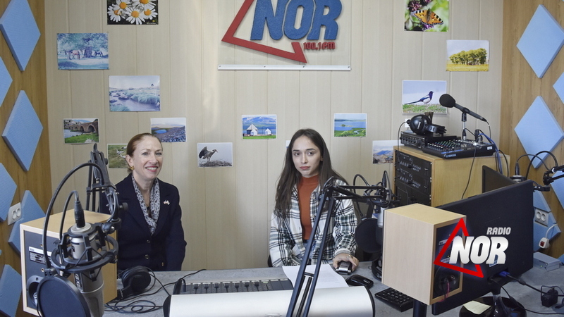 Визит посла США –  Келли Дегнан посетила Радио NOR/видео