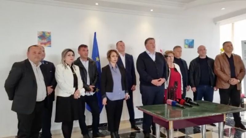 Восемь оппозиционных партий Грузии подписали коалиционное соглашение