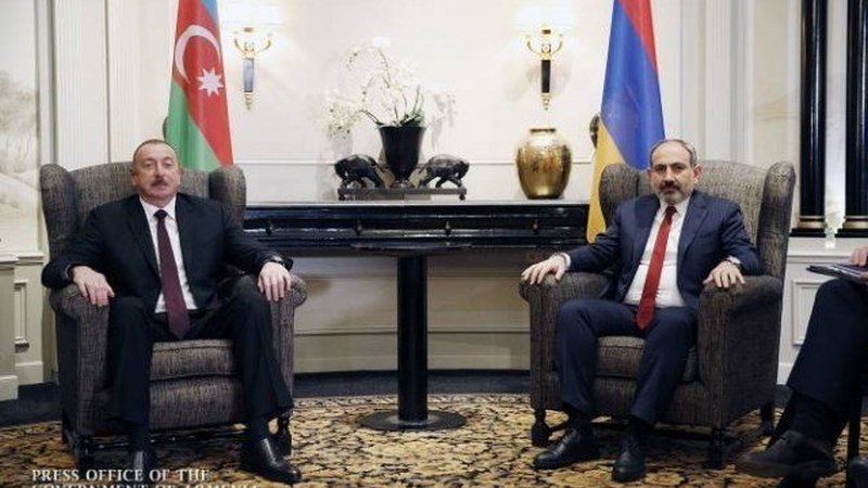 Госсекретарь США провел телефонные разговоры с Алиевым и Пашиняном 