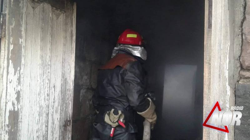 В тбилисском районе Вазисубани в жилом корпусе предположительно взорвался  газ