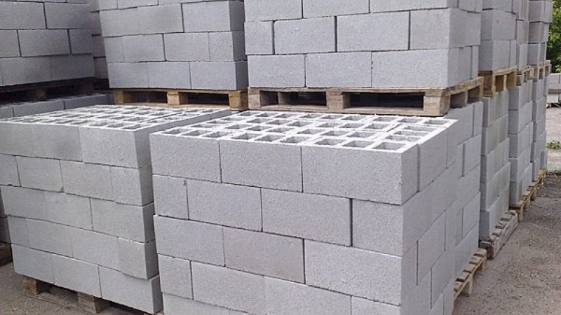 В Ниноцминде возобновил работу цех по изготовлению высококачественных блоков,574 11 12 43