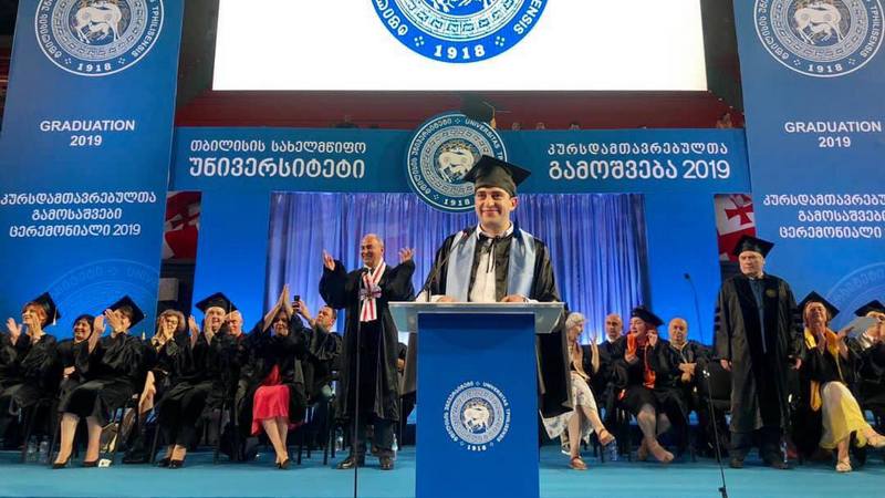 Самвел Варданян, выпускник Тбилисского медицинского университета признан лучшим студентом факультета
