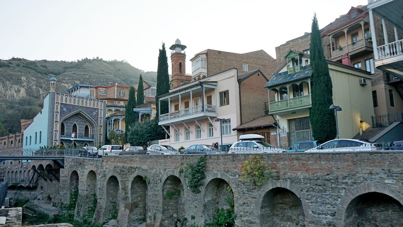 В старом Тбилиси обрушилось здание