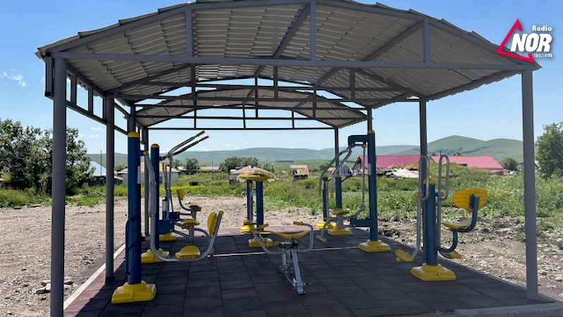 В селе Гореловка установлены спортивные тренажеры