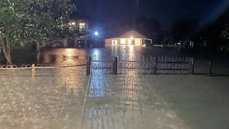 Десятки домов в Западной Грузии затоплены после ливневых дождей