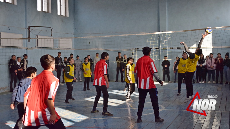 Школа №2 города Ниноцминда – победитель турнира по волейболу. Школьная олимпиада