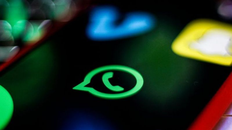 В WhatsApp появилась возможность ставить пароли на чаты