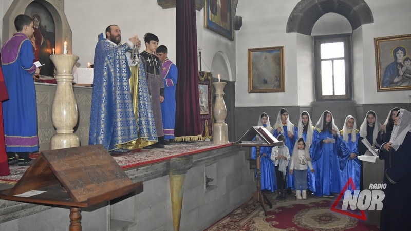 В церкви Сурб Саркис Ниноцминда отметили Пасхальный сочельник