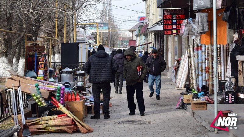 «Пенсии недостаточно»: пенсионеры Ниноцминды перед новогодними расходами.