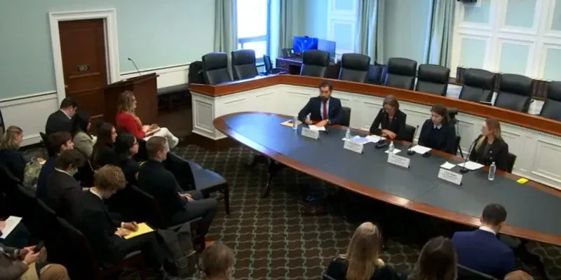 В Хельсинкской комиссии прошли слушания по Грузии