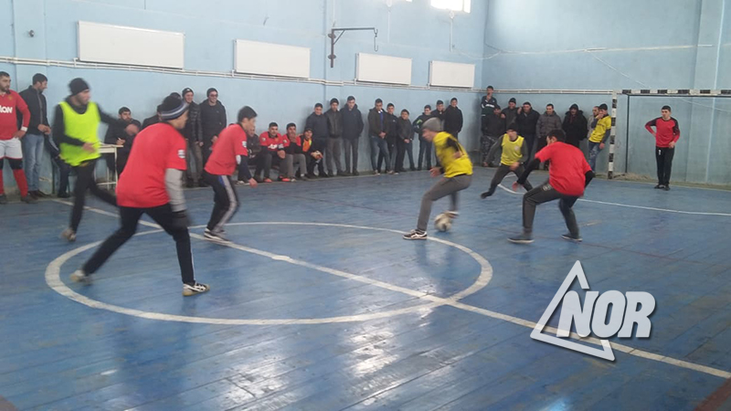 Команда “Эштия 1” -победитель товарищеского футбольного матча