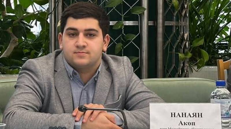 Путь Акопа Нанаяна, который всегда возвращается в  Сатху