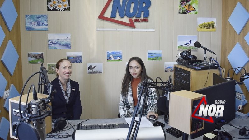 ԱՄՆ դեսպան Քելլի Դեգնանը այցելել է NOR ռադիո/տեսանյութ